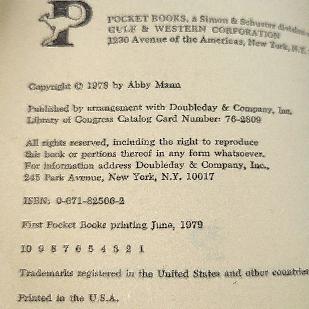 Tuesdays‎ and Thursdays by Abby Mann 1979 First Pocket Books Printing Paperback